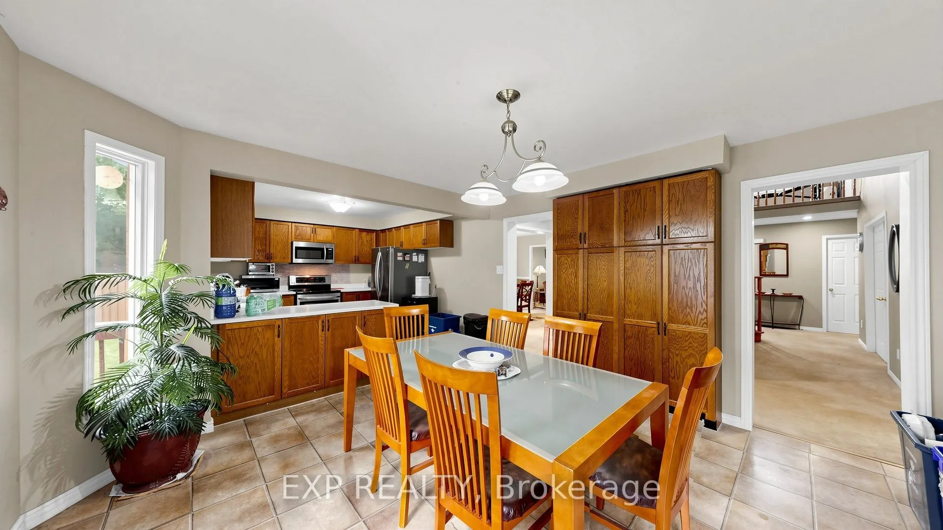 28 Hurlbut Place