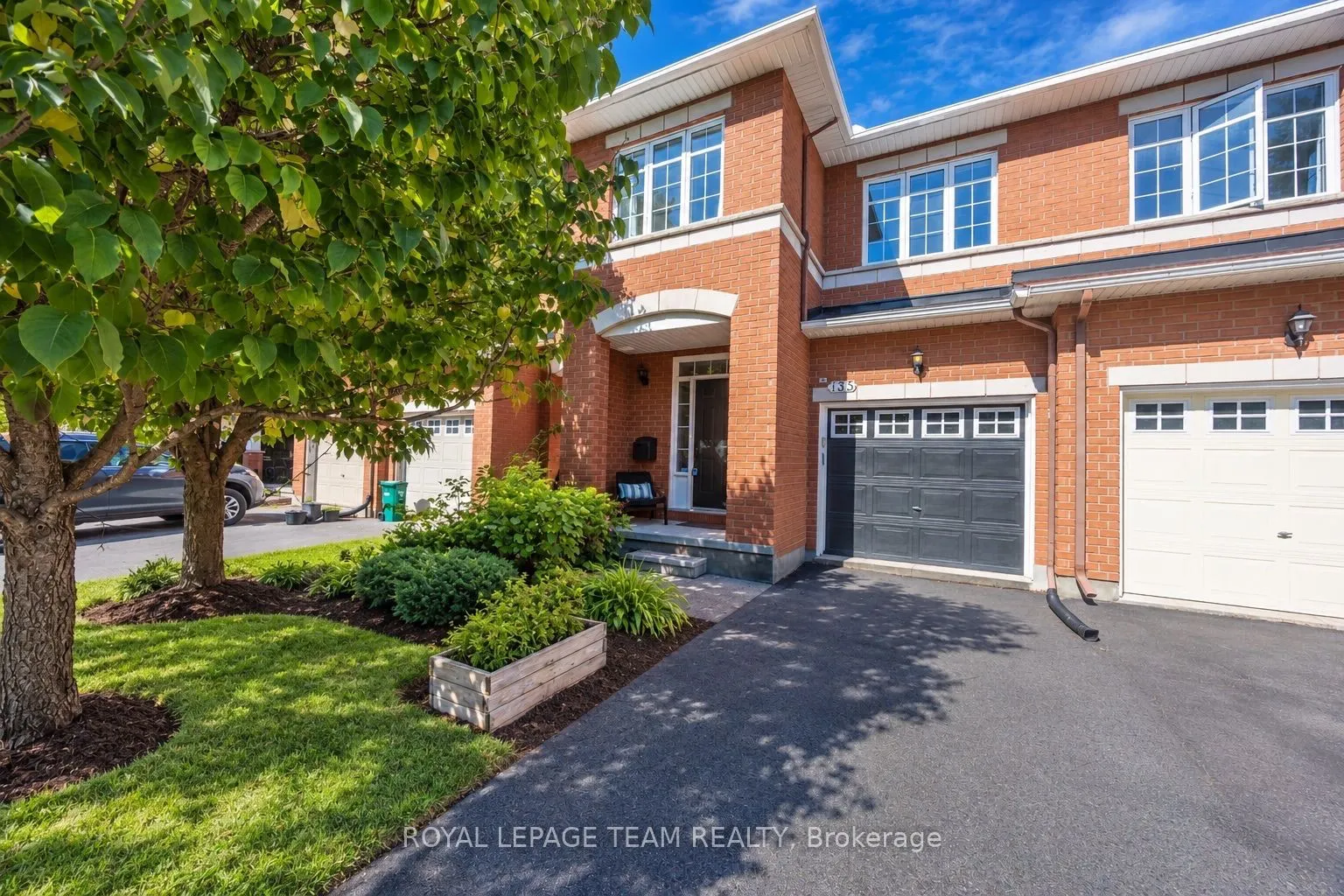 135 Gatespark Private