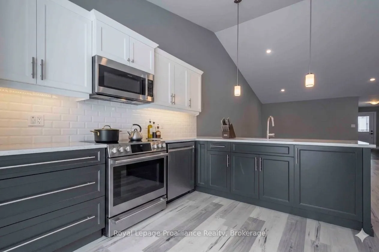 123 Farrington Crescent