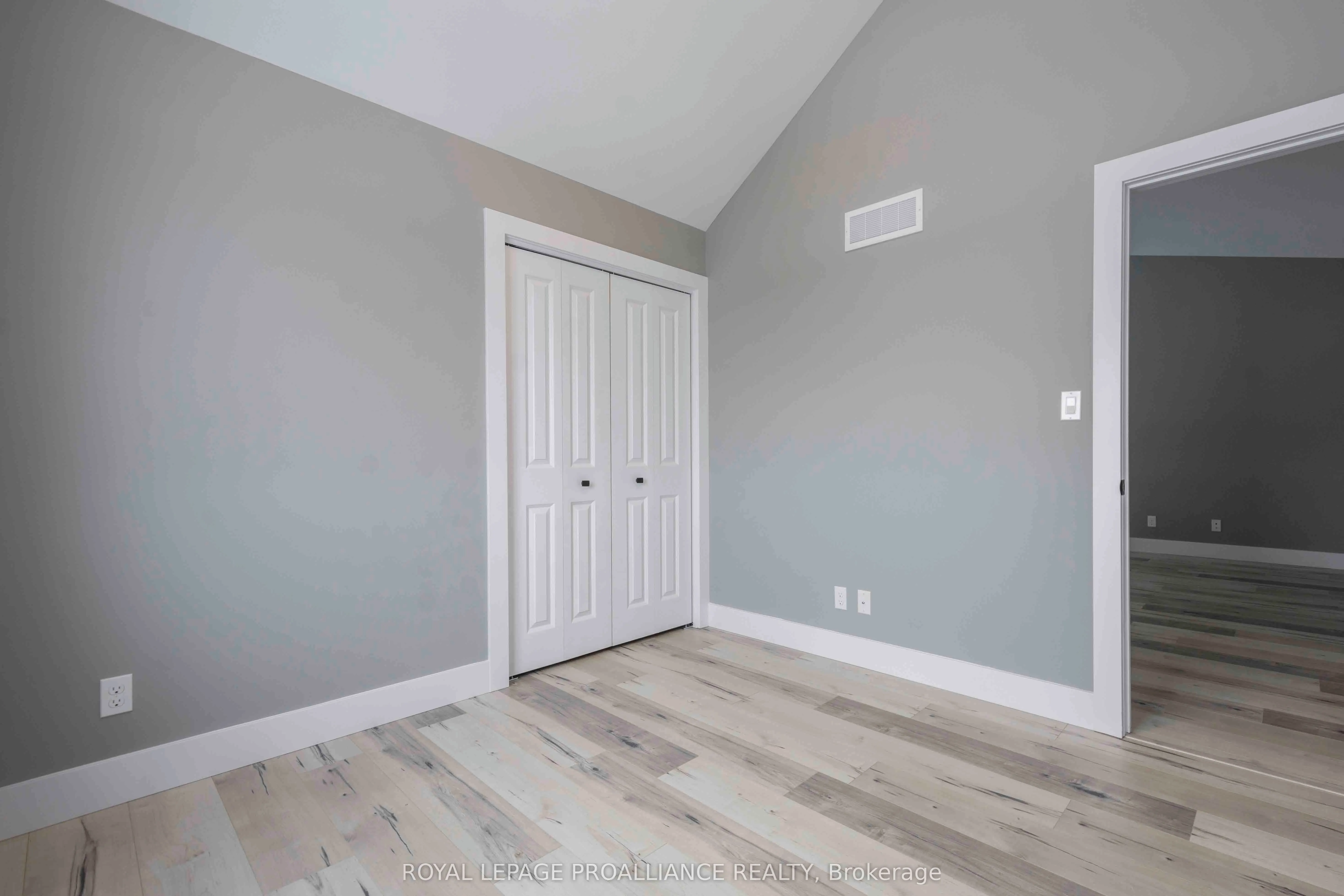 123 Farrington Crescent