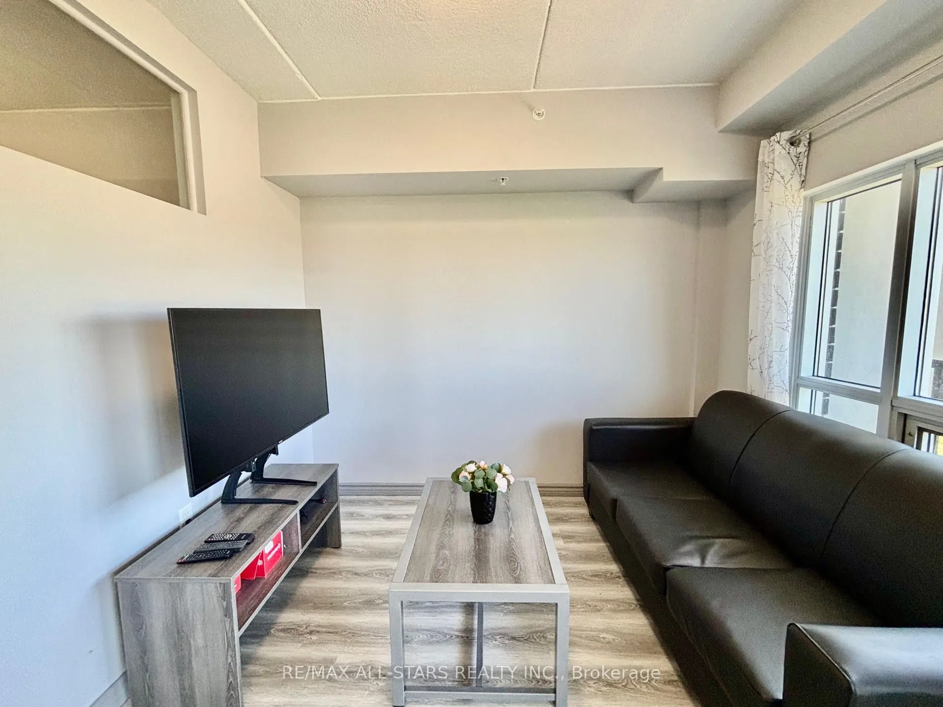 275 Larch Street #507