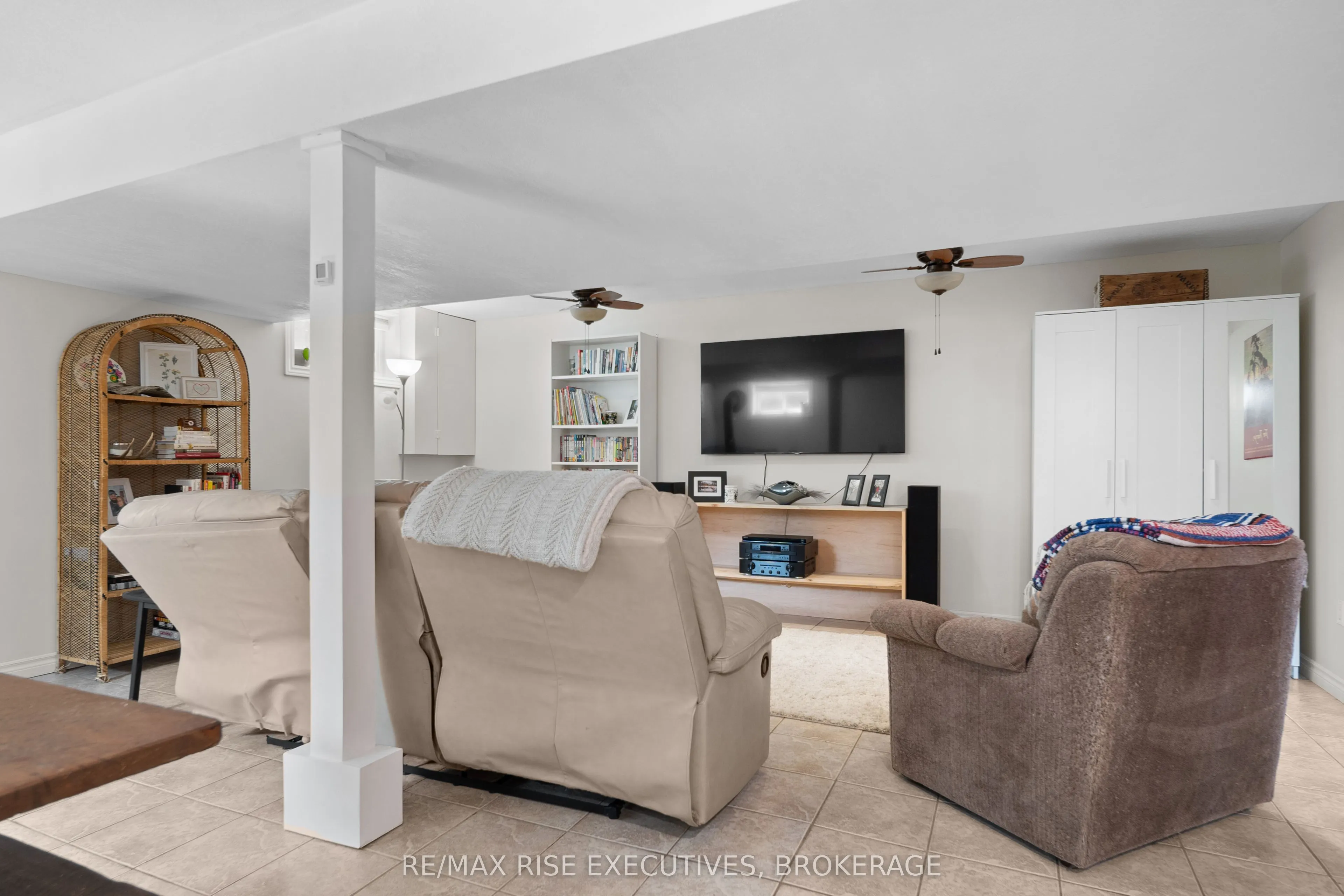 2547 Kepler Road