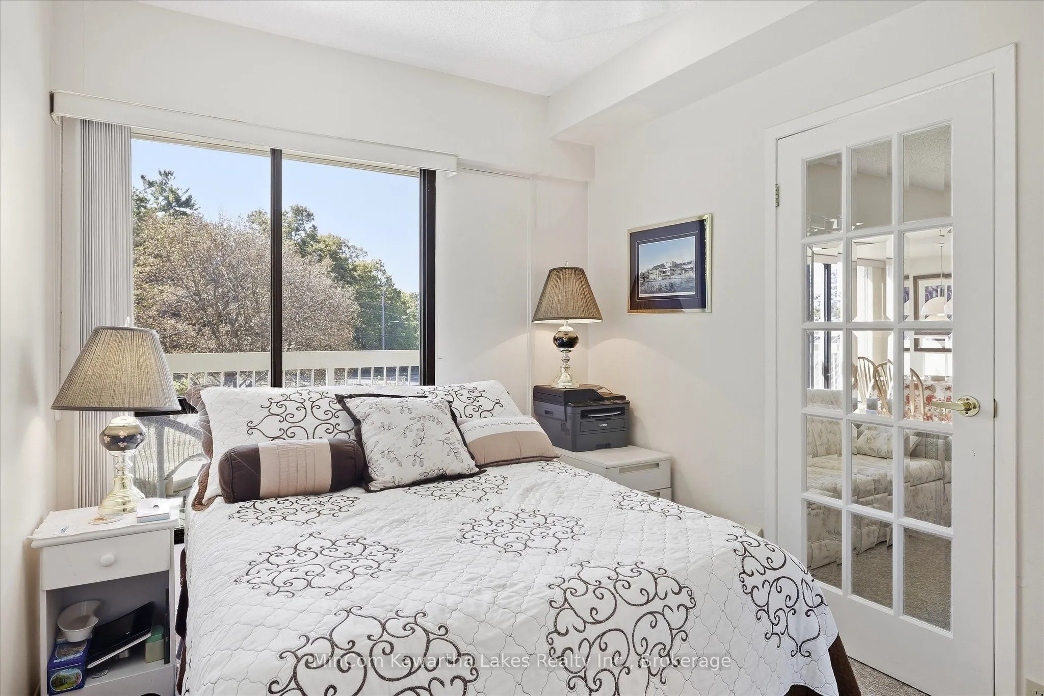 40 Auburn Street #207