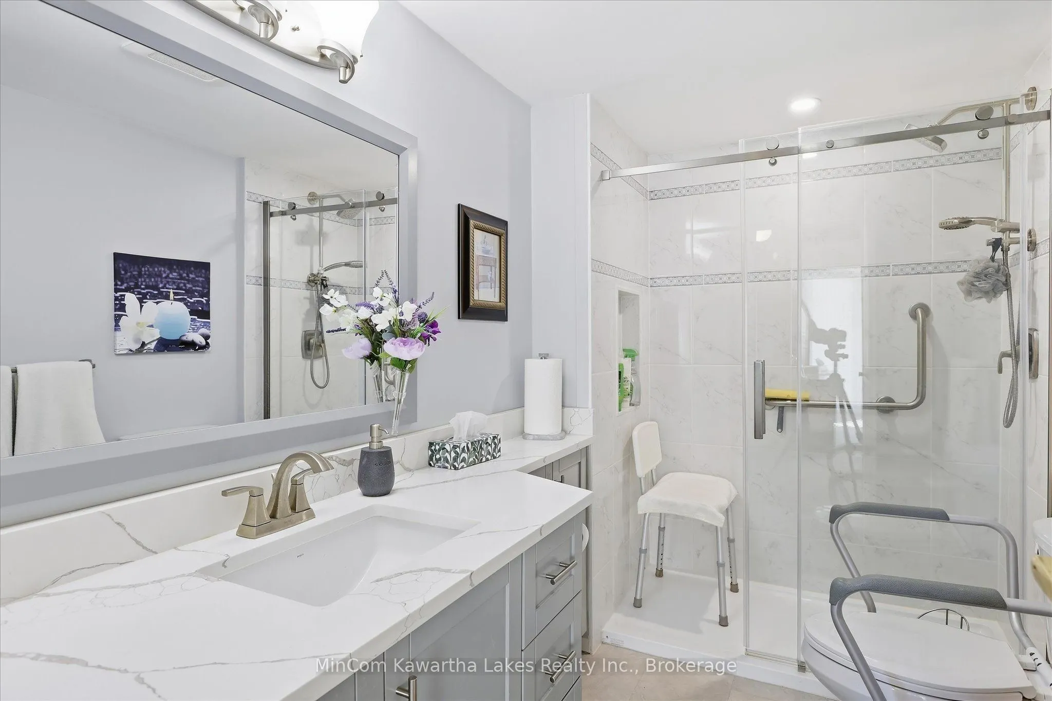 40 Auburn Street #207