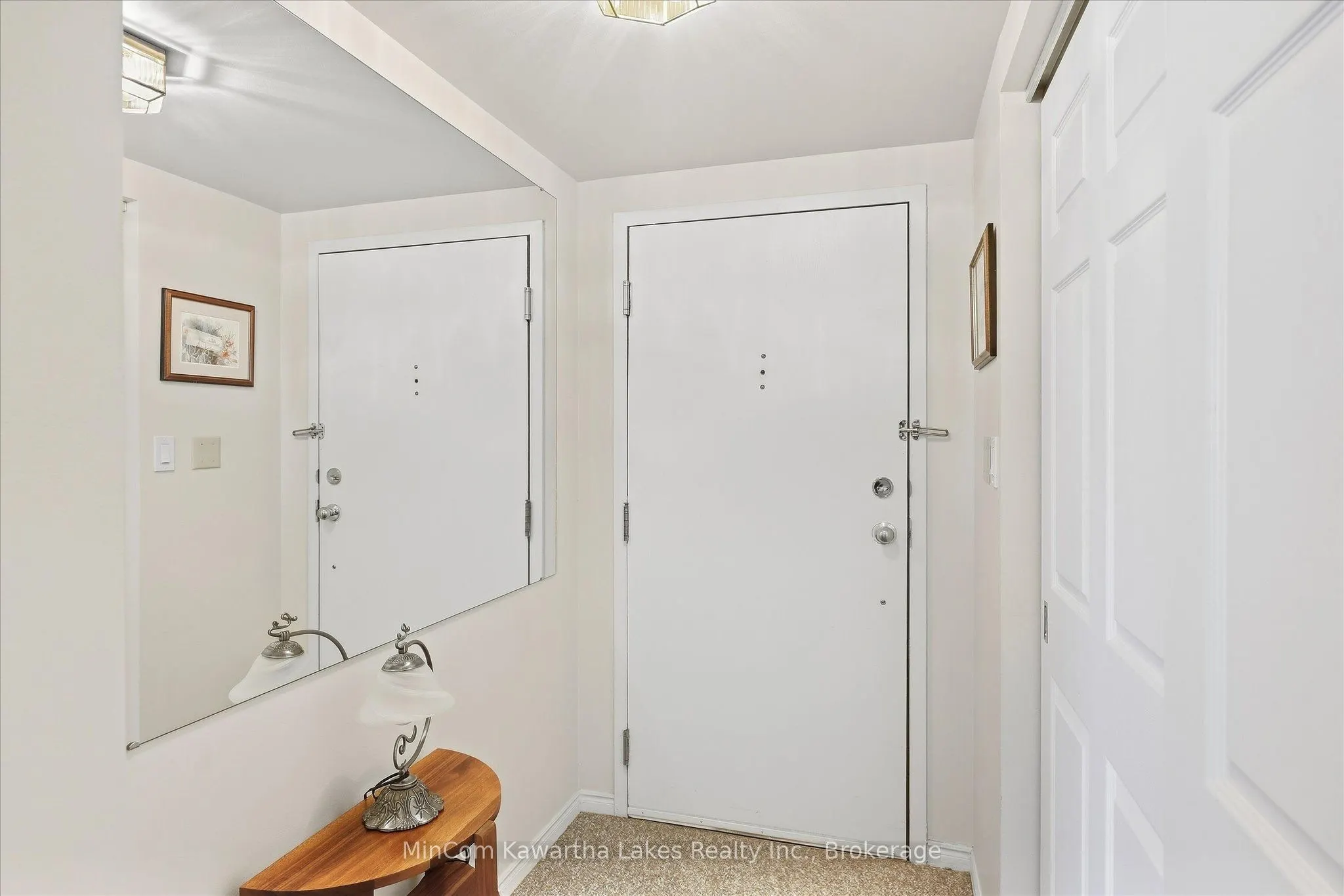 40 Auburn Street #207