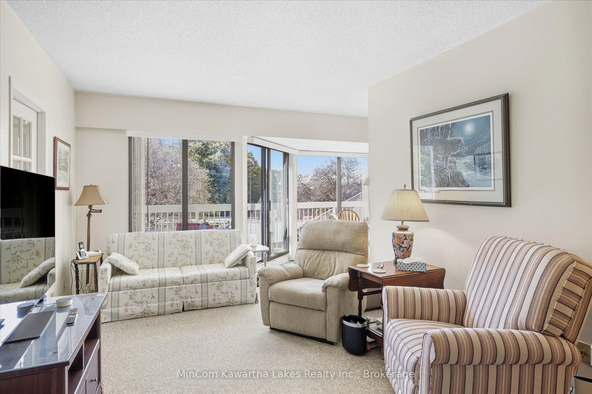40 Auburn Street #207