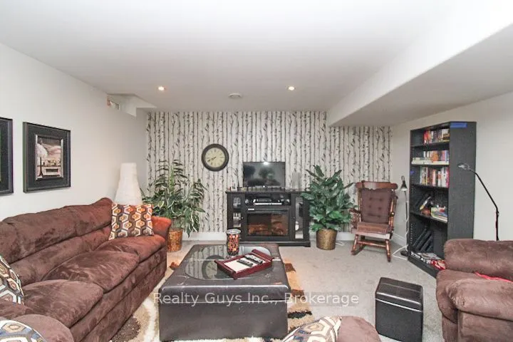 1235 Haggis Drive
