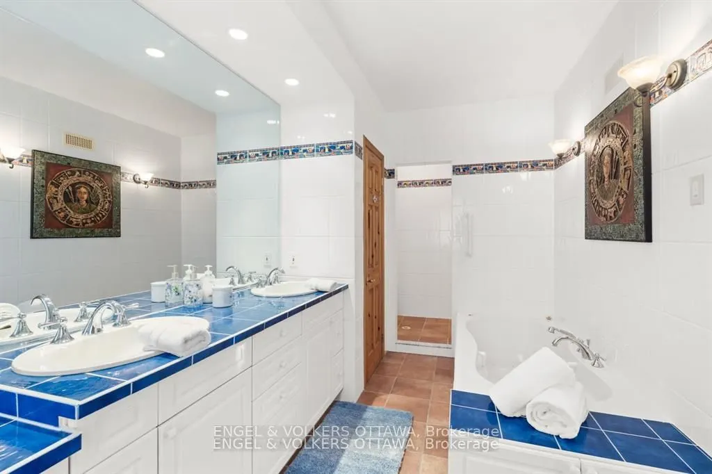 70 Belmonte Lane