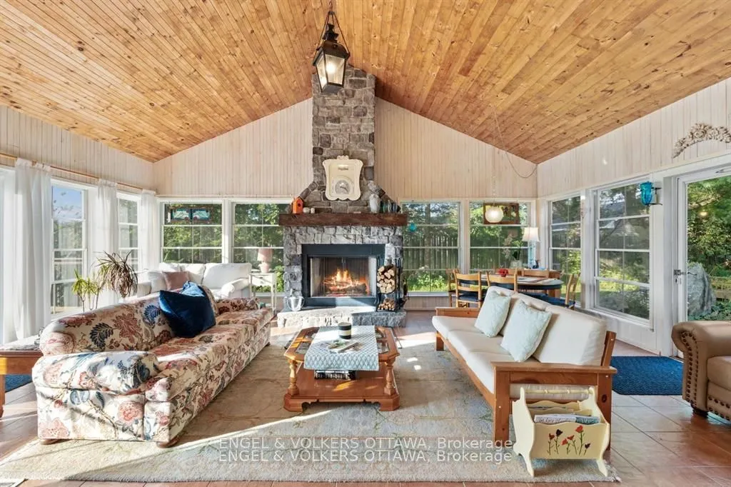 70 Belmonte Lane