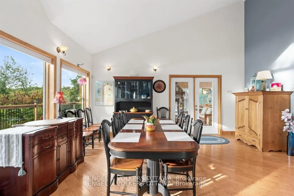 70 Belmonte Lane