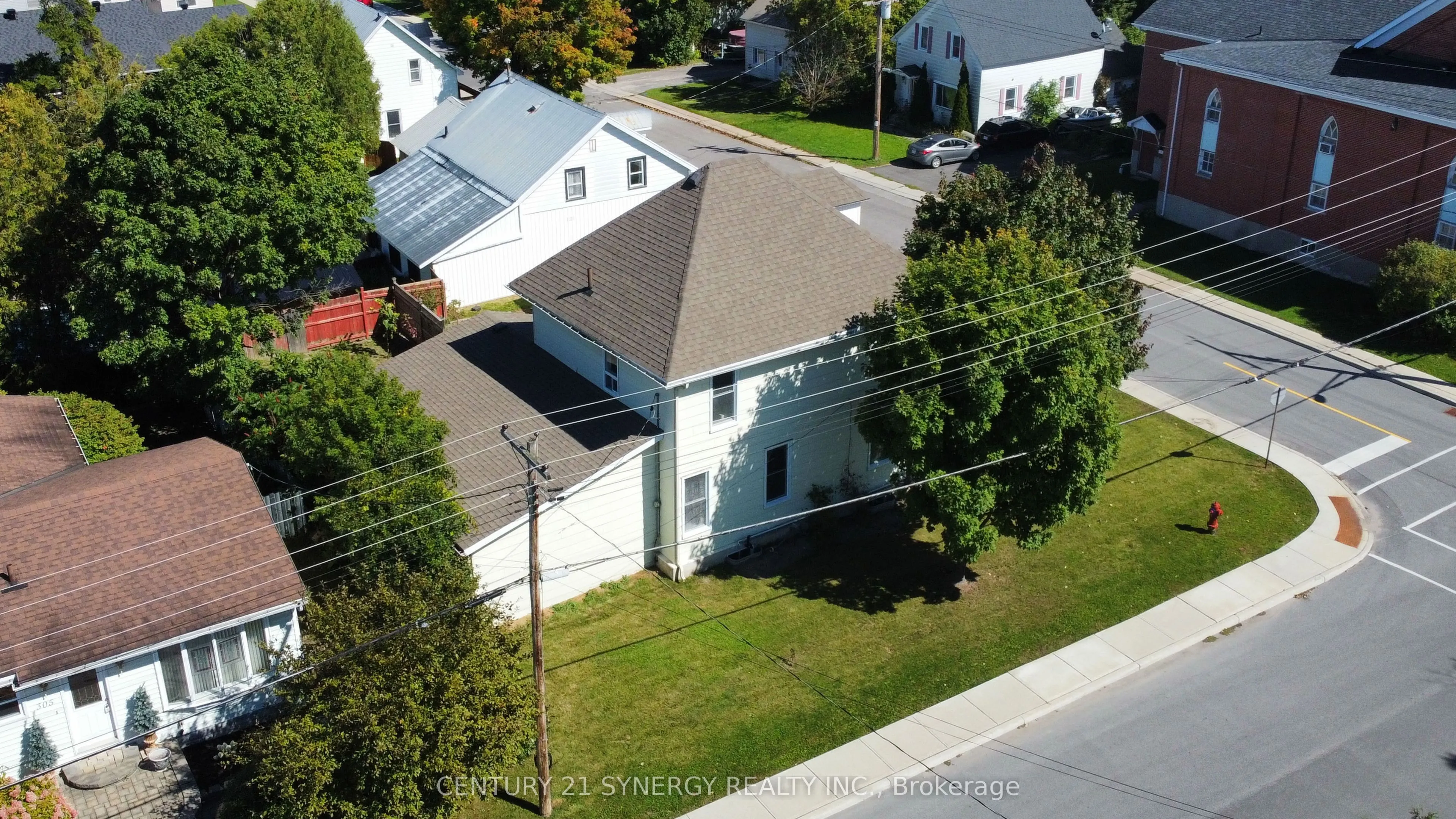 35 Norma Street S