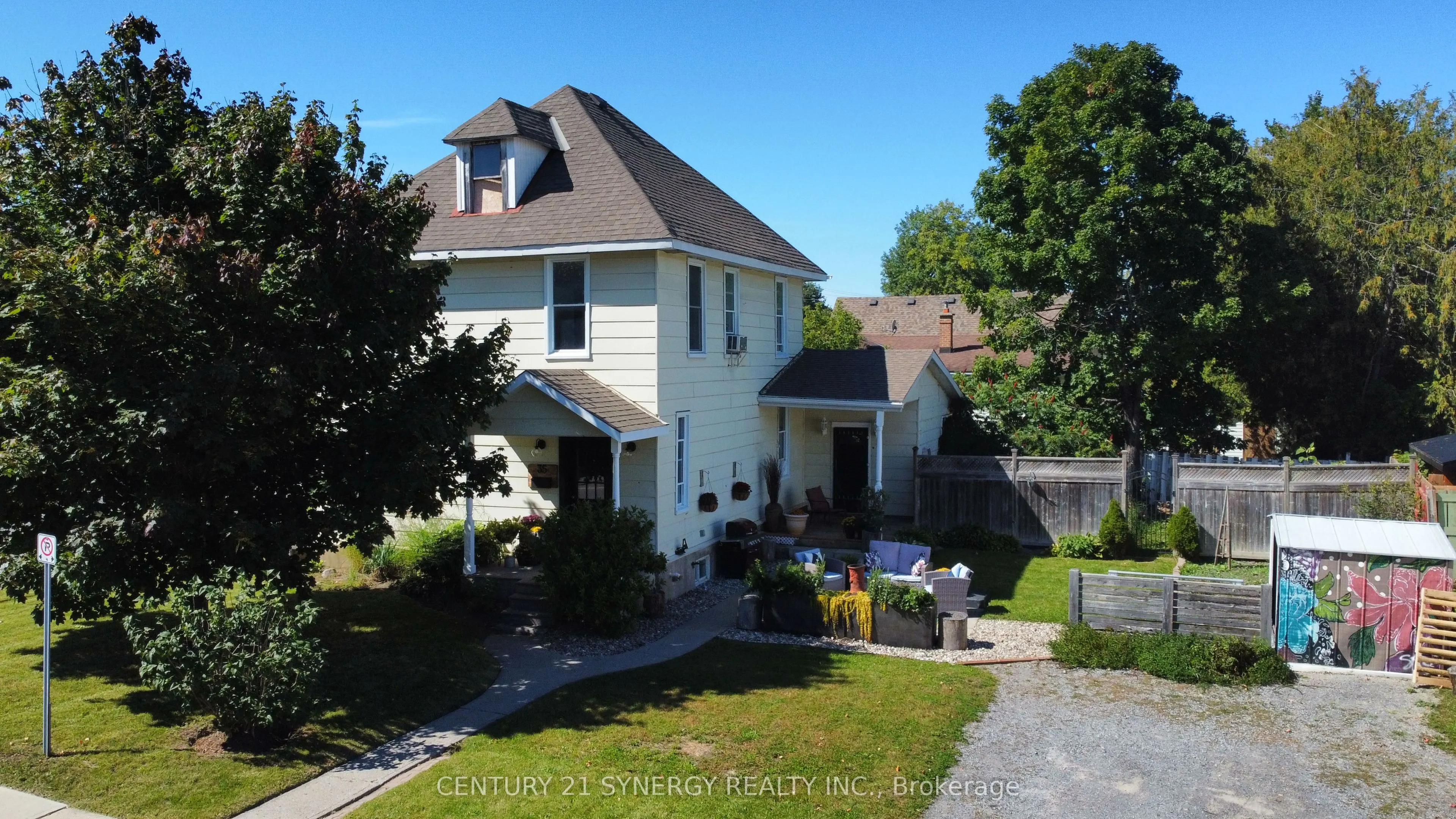 35 Norma Street S