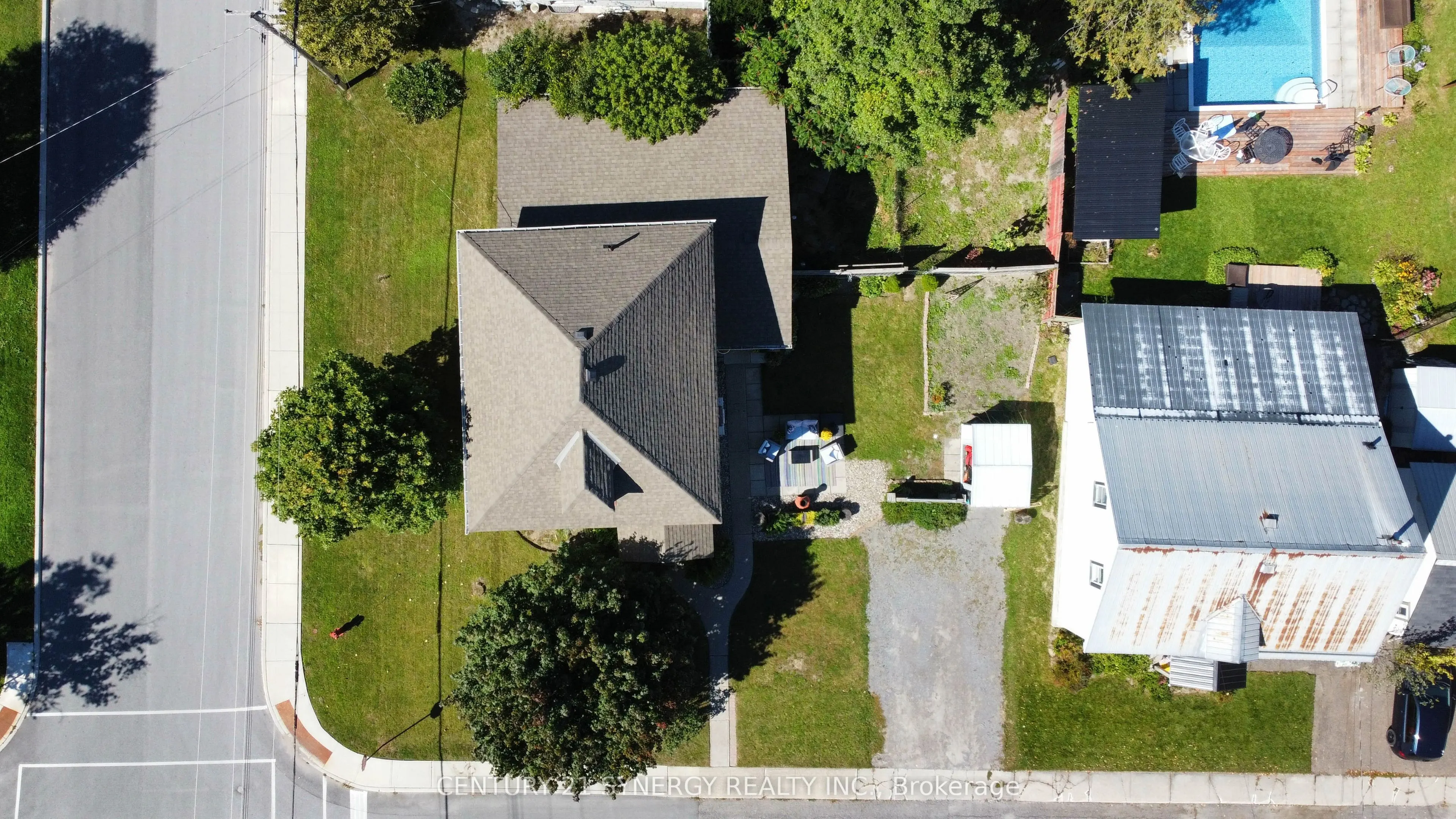 35 Norma Street S