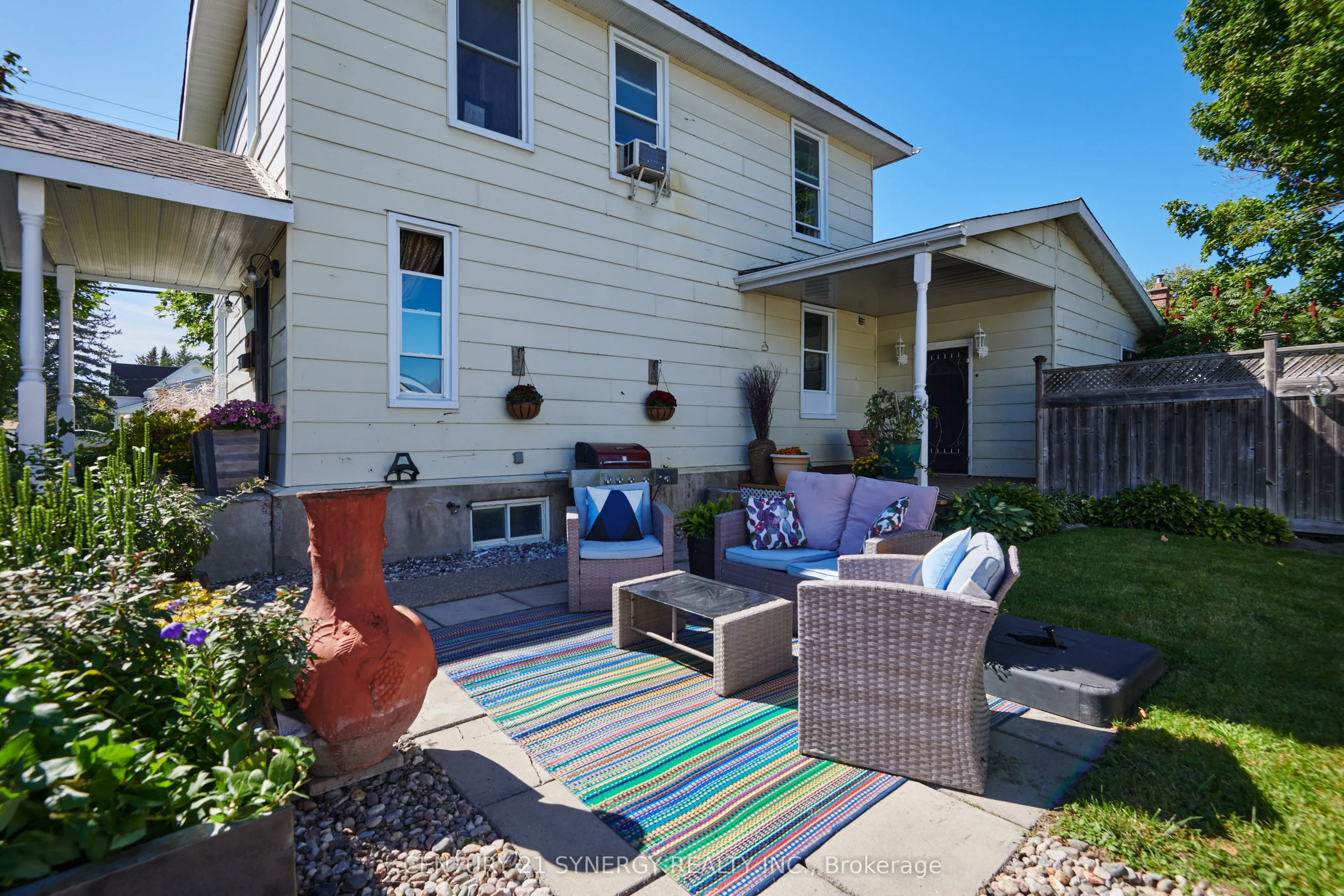 35 Norma Street S