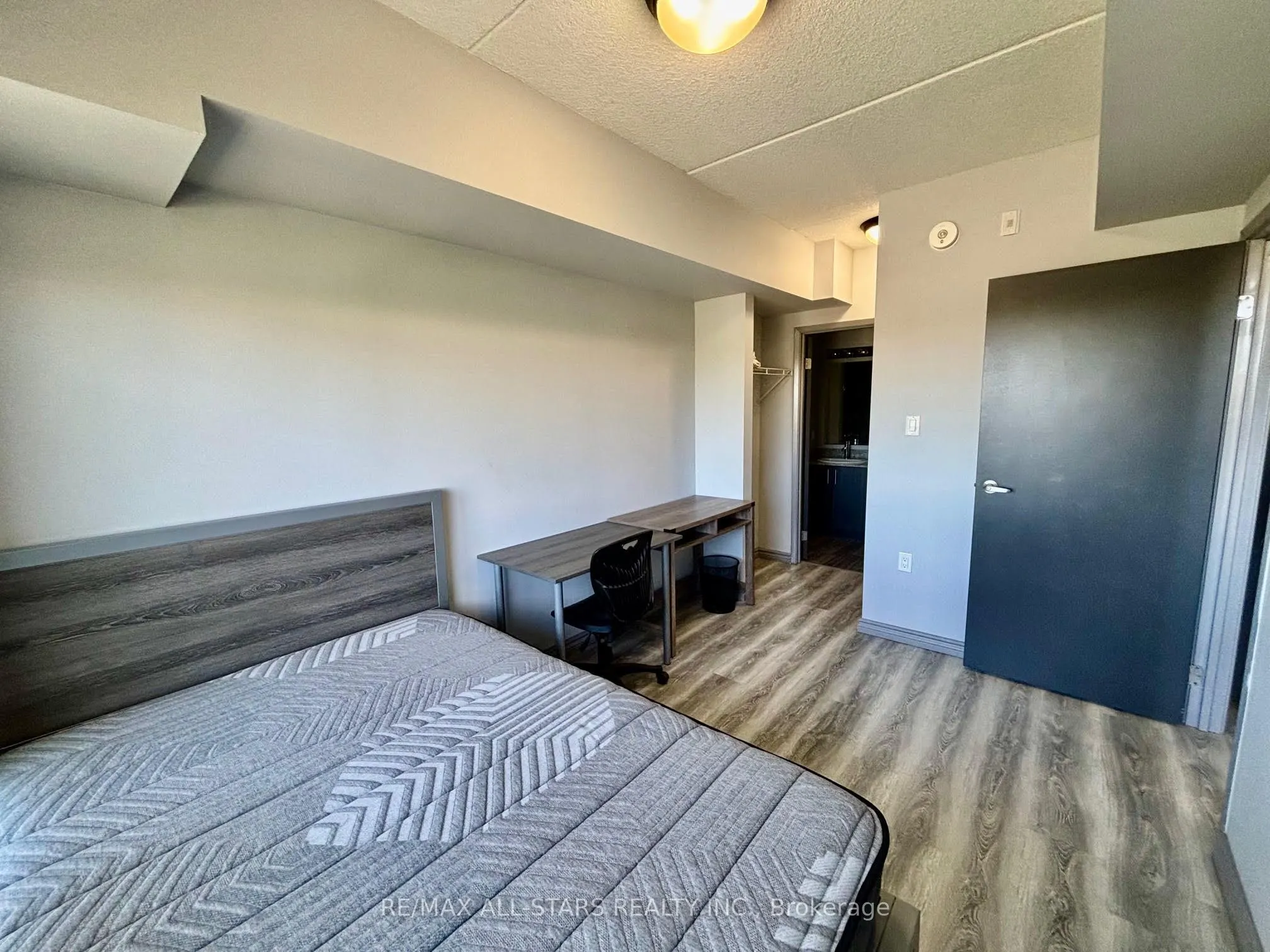 275 Larch Street #507