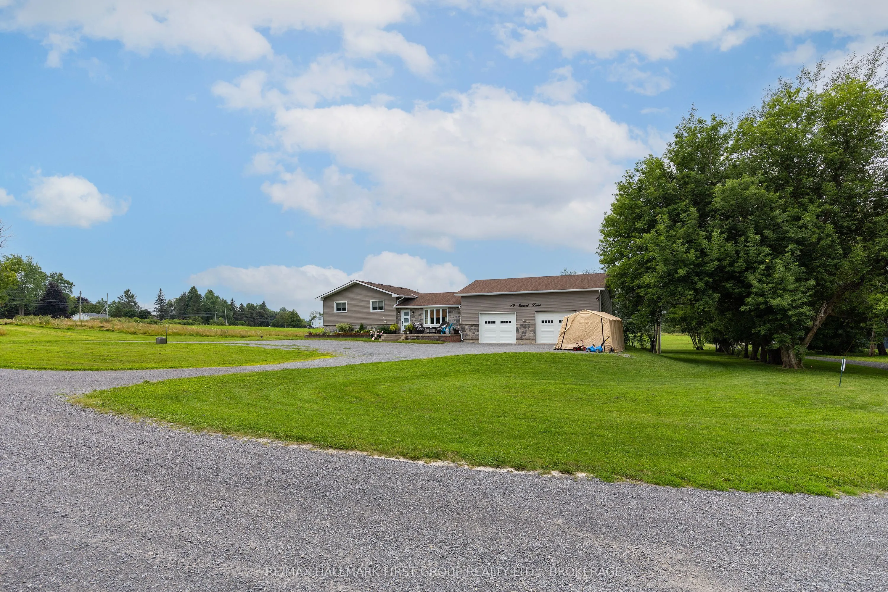 19 Sunset Lane