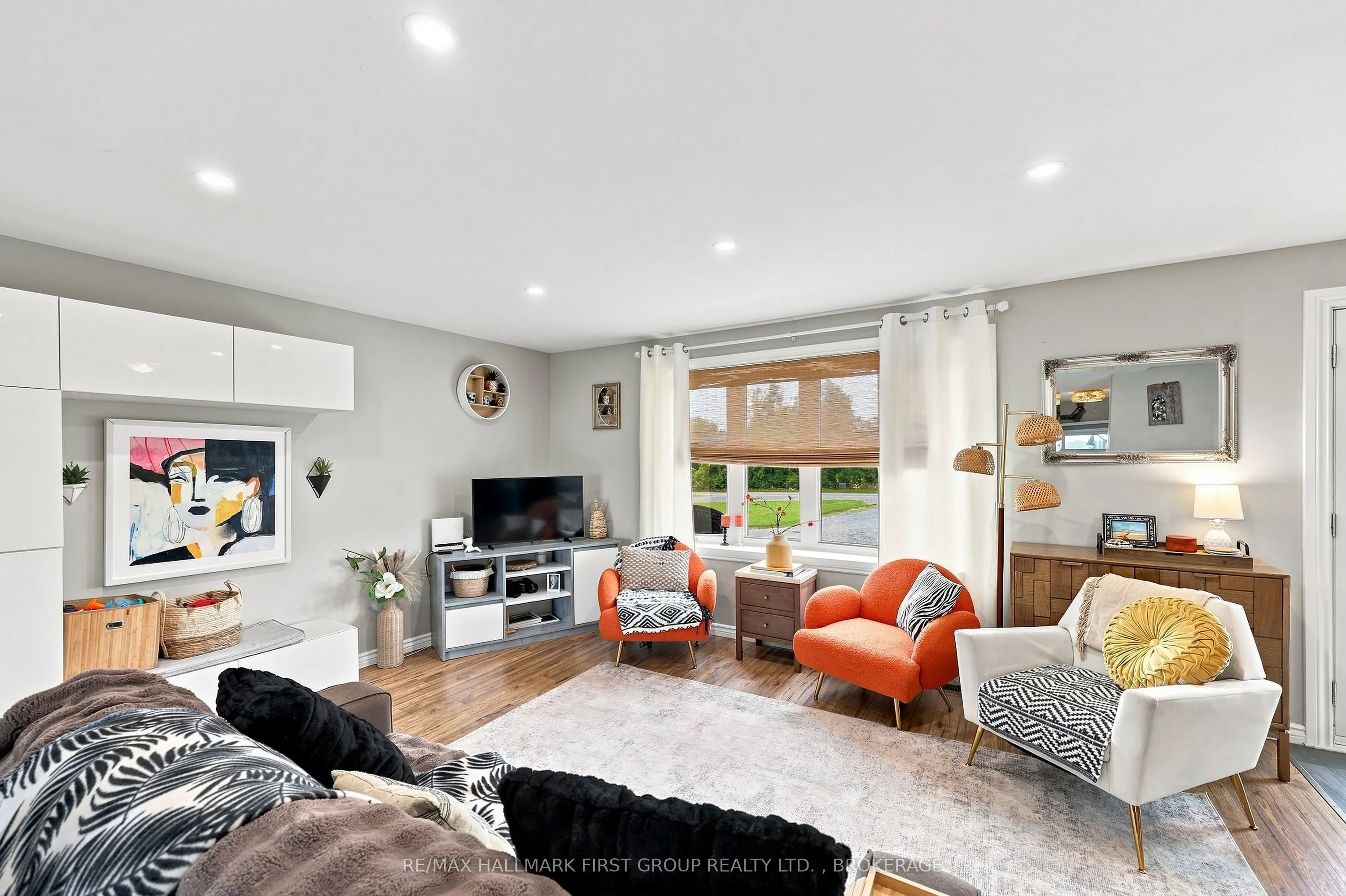 19 Sunset Lane
