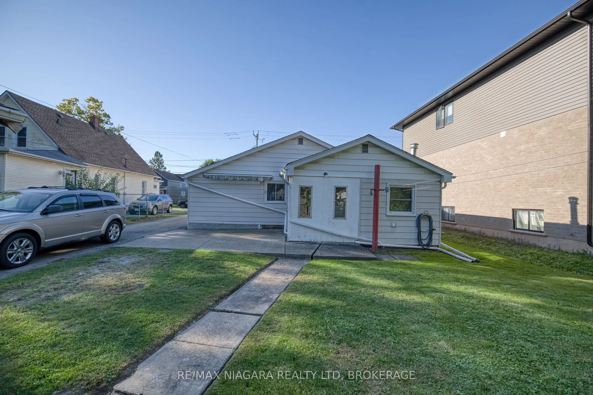 304 Jarvis Street
