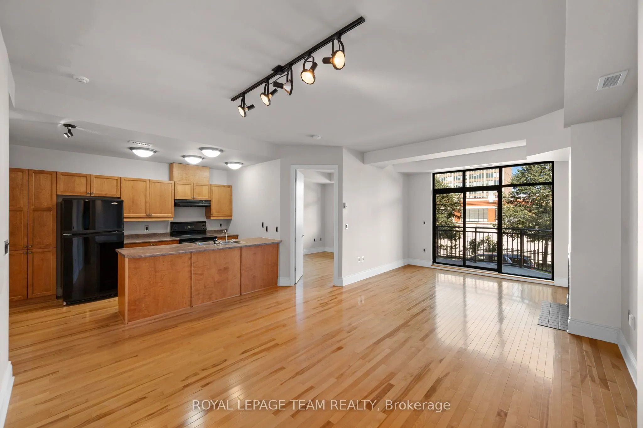 260 Besserer Street #202