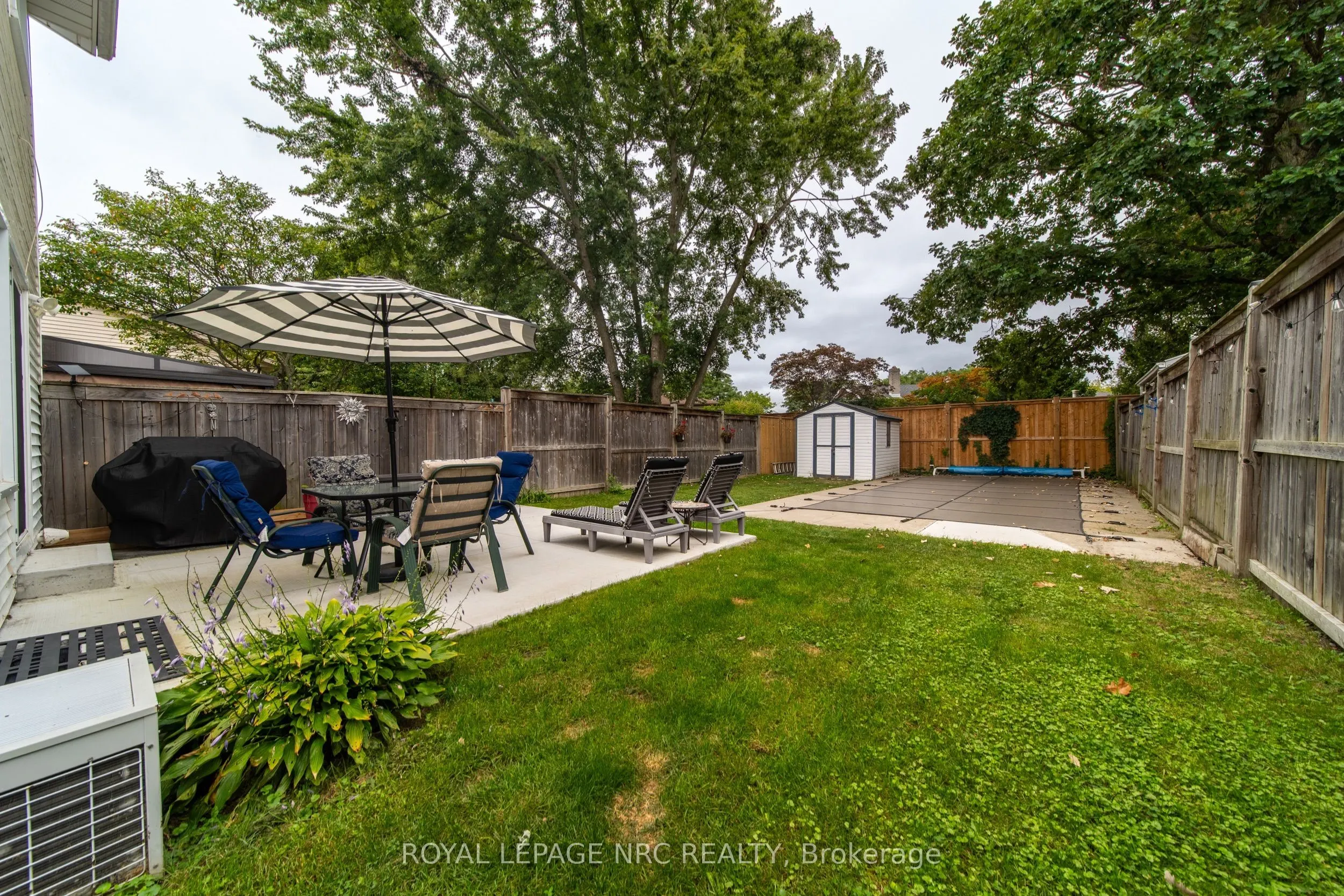 6073 Wildrose Crescent