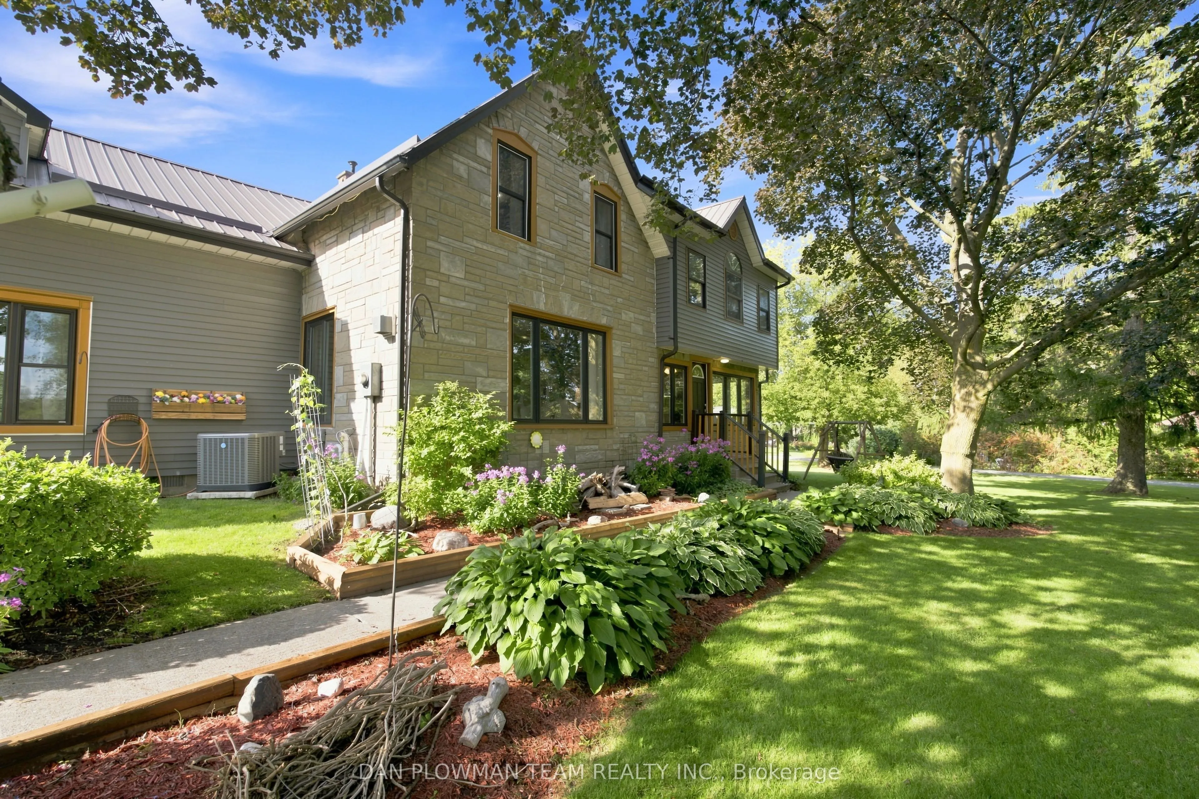 15972 County Road 2 Road