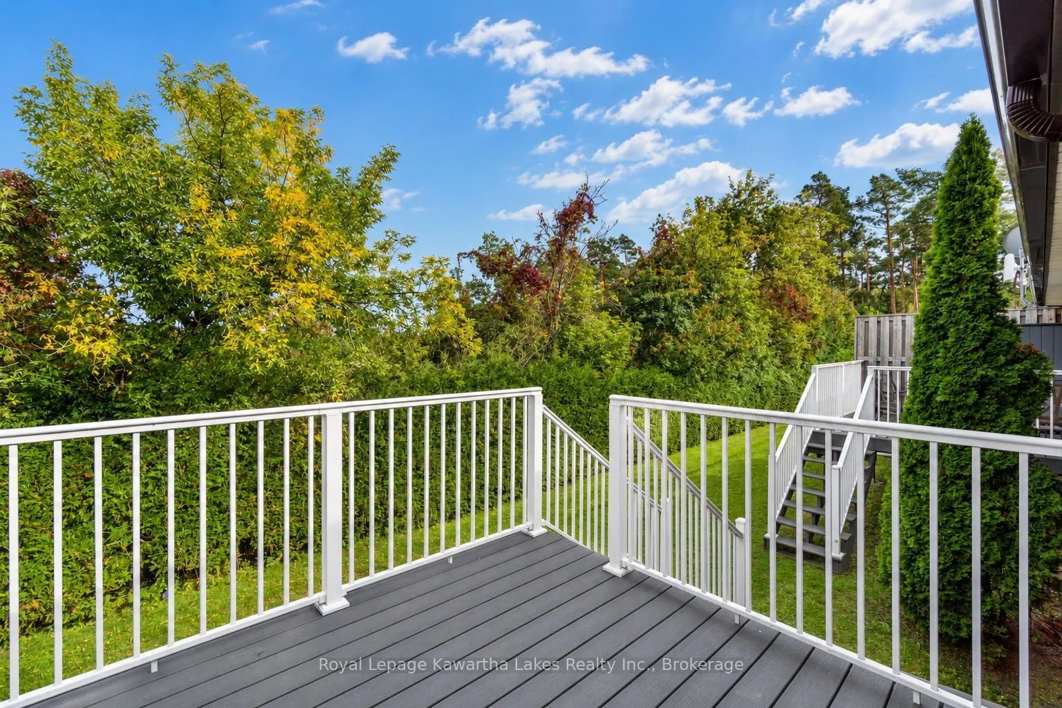 115 Mary Street W #27