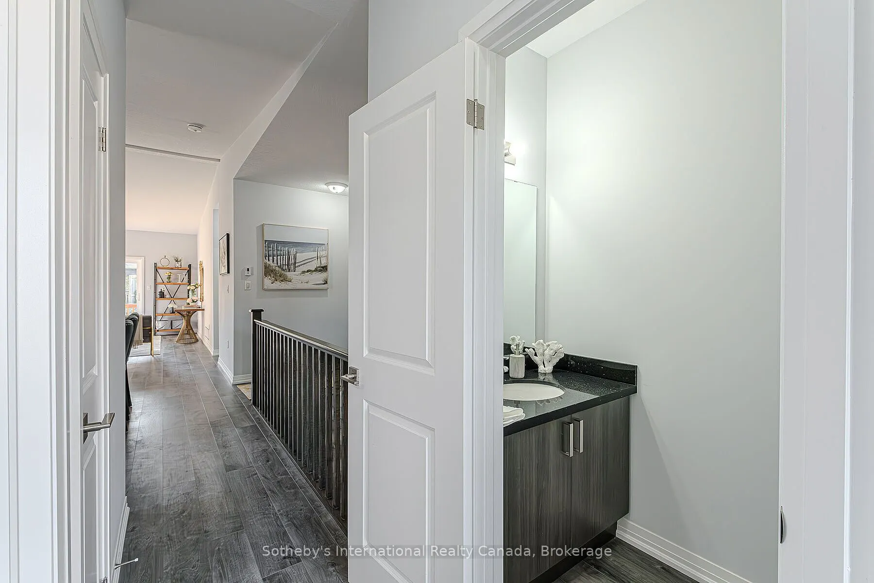 550 Grey Street #52