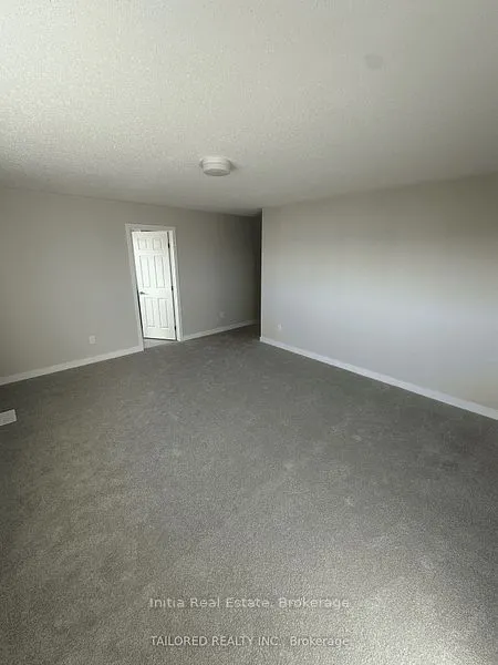 202 Gibbous Place