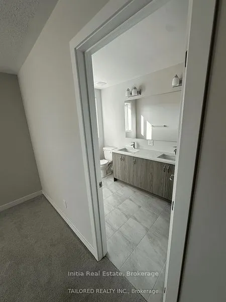 202 Gibbous Place