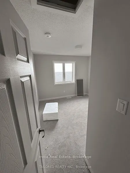202 Gibbous Place