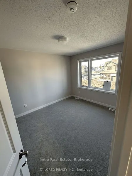 202 Gibbous Place