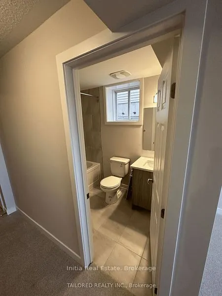 202 Gibbous Place