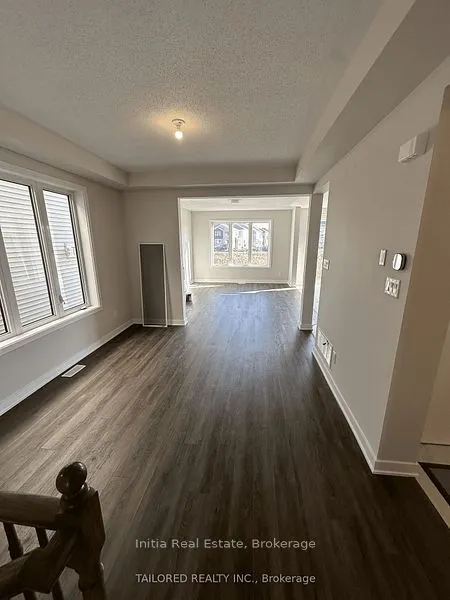 202 Gibbous Place