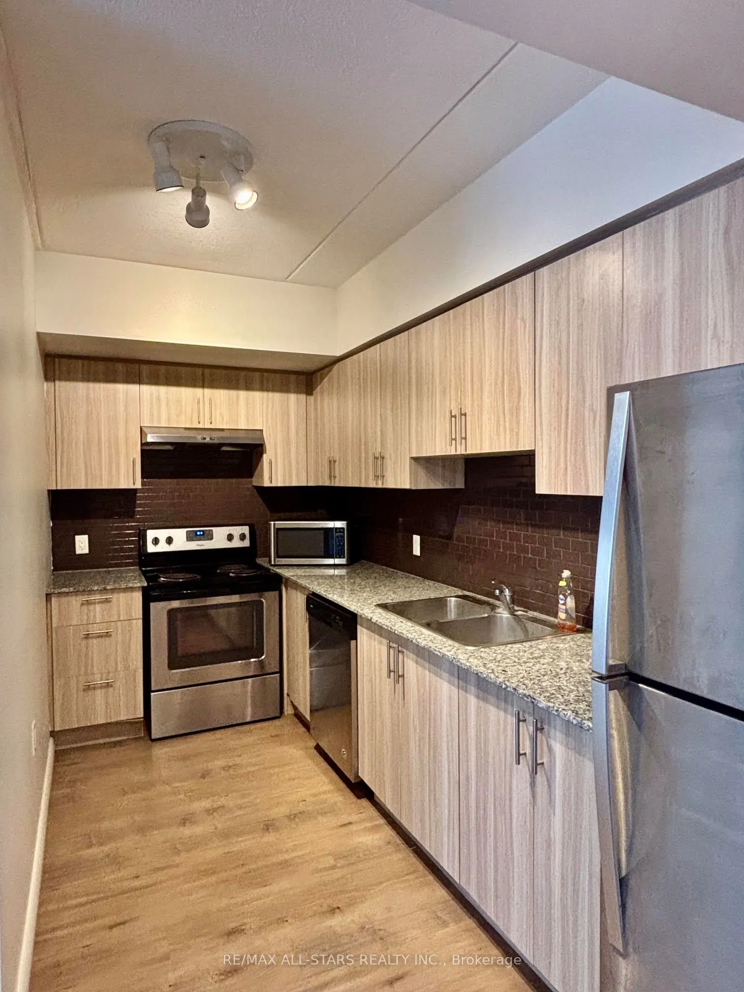 275 Larch Street #307