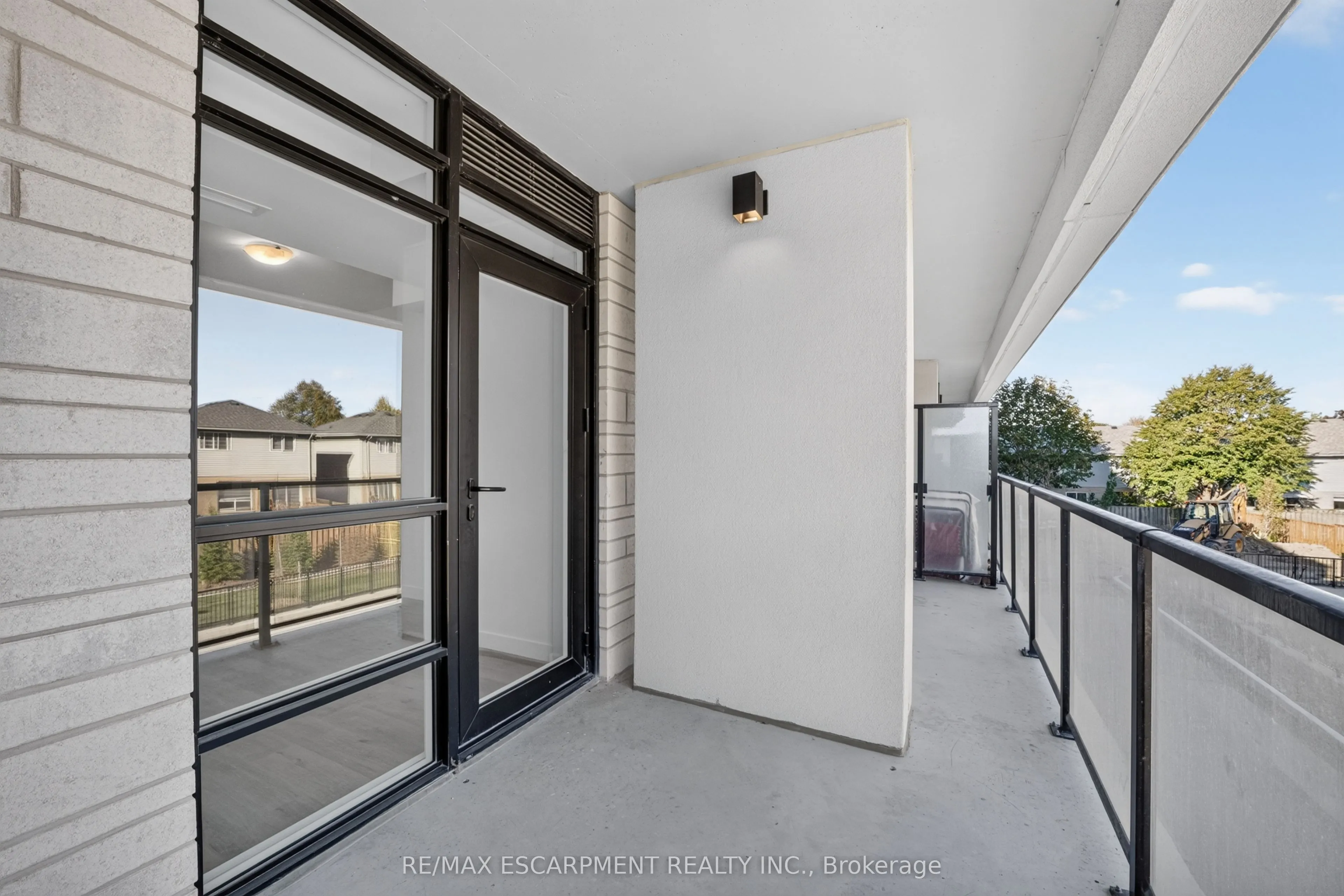 461 Green Road #211