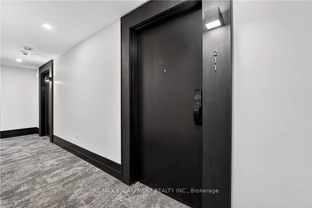 461 Green Road #211