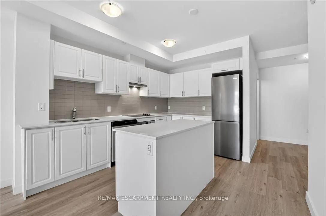 461 Green Road #211