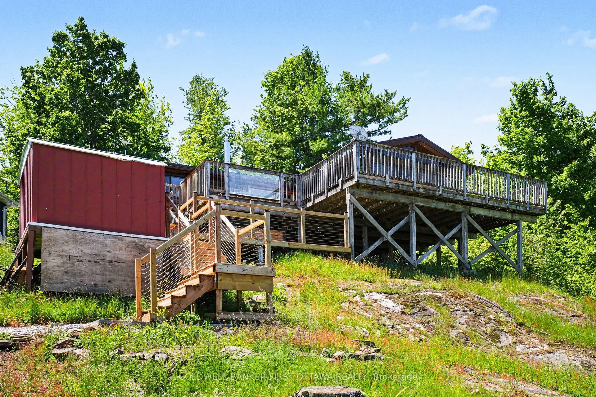 1394 Black Lake North Shore