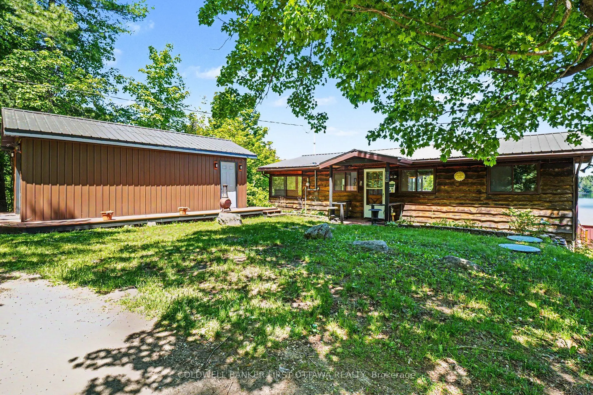 1394 Black Lake North Shore