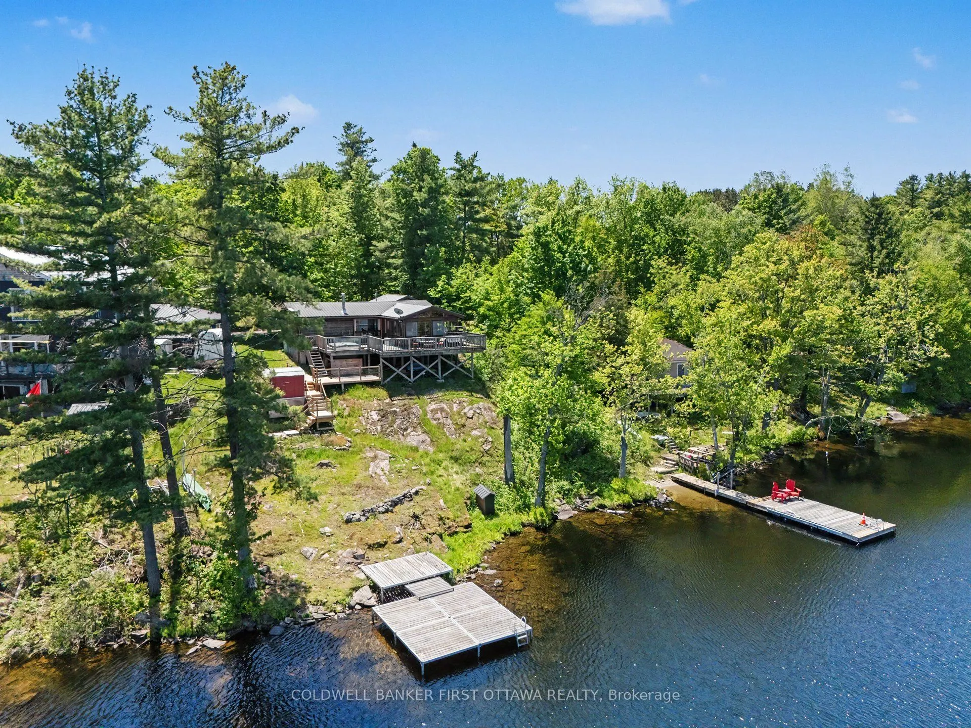 1394 Black Lake North Shore