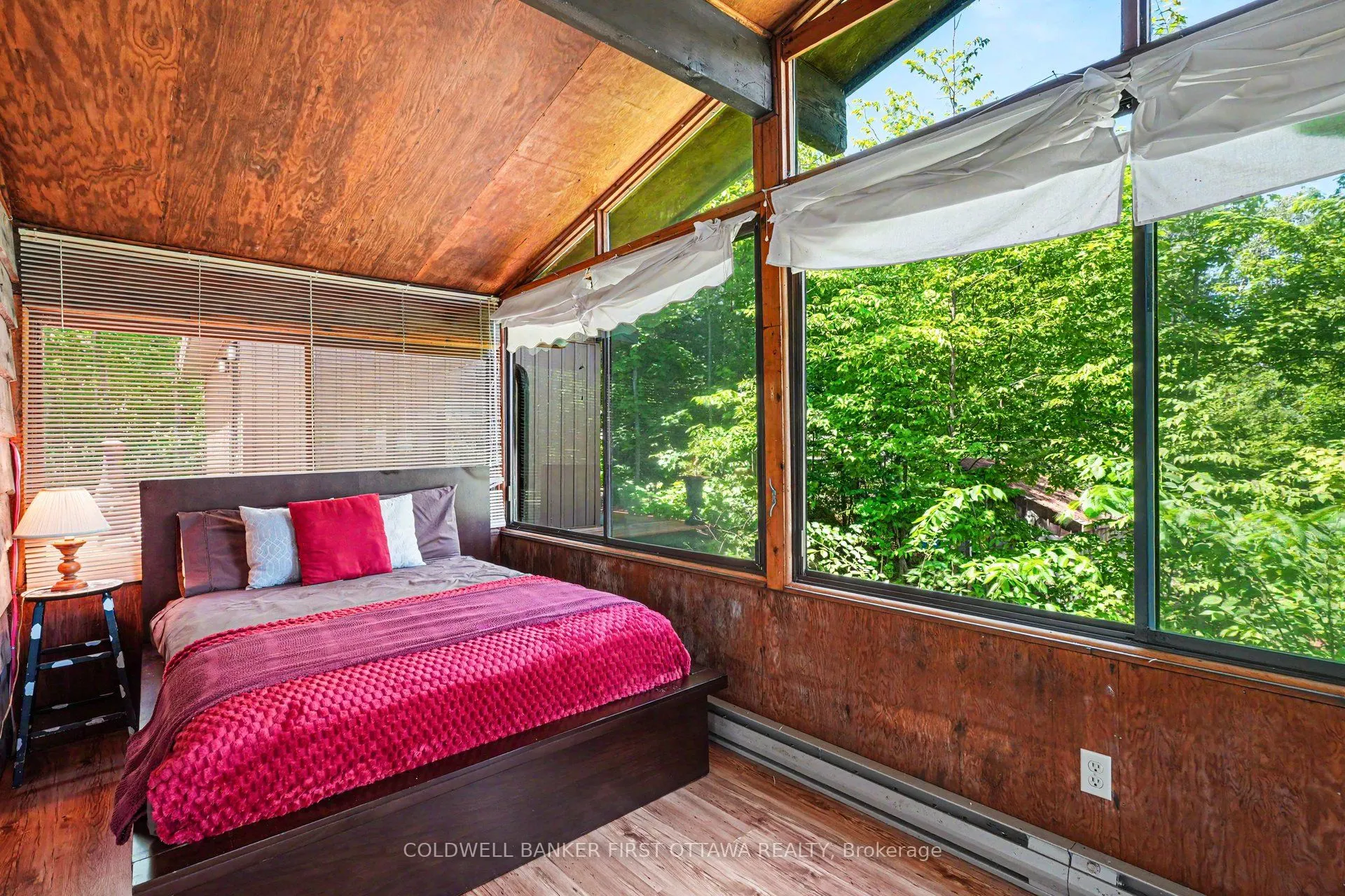 1394 Black Lake North Shore