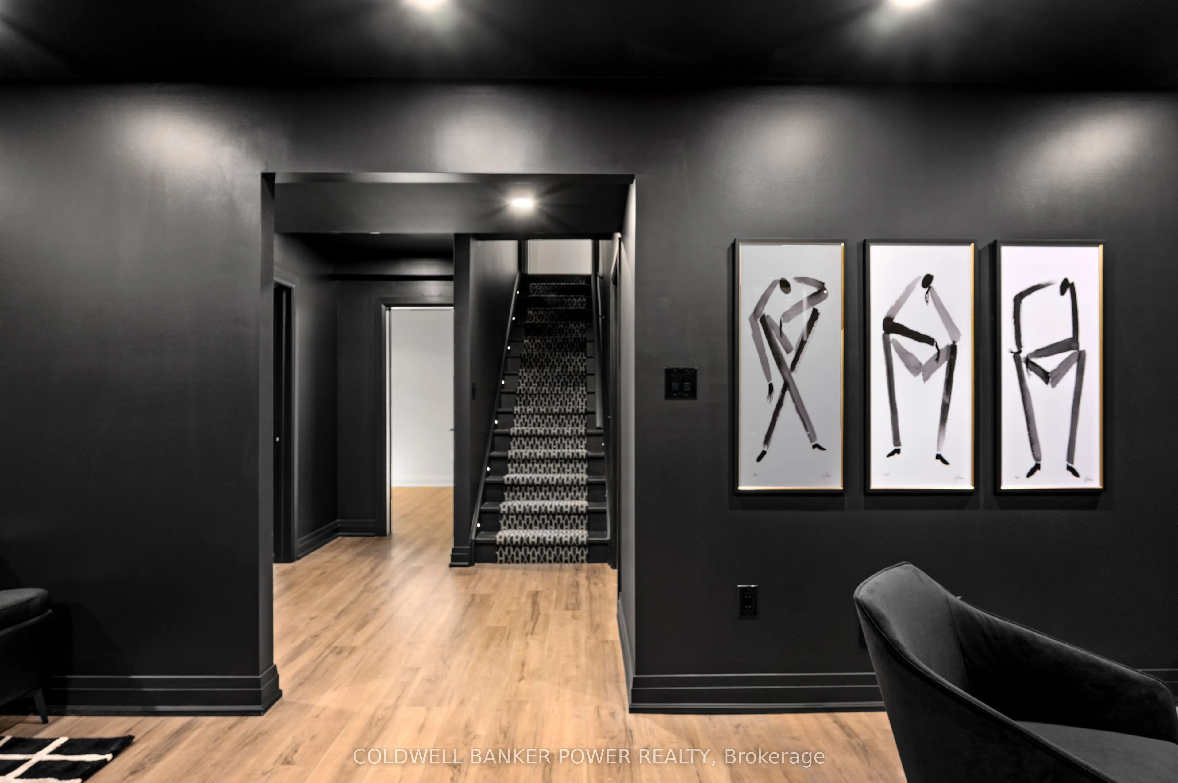 2140 Saddlerock Avenue