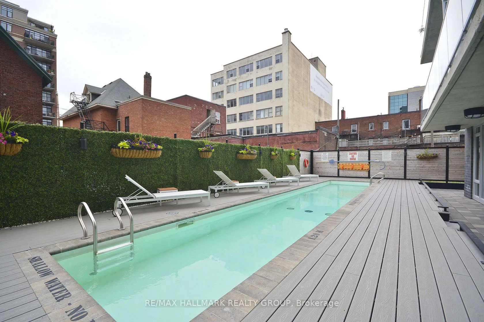 300 Lisgar Street #201