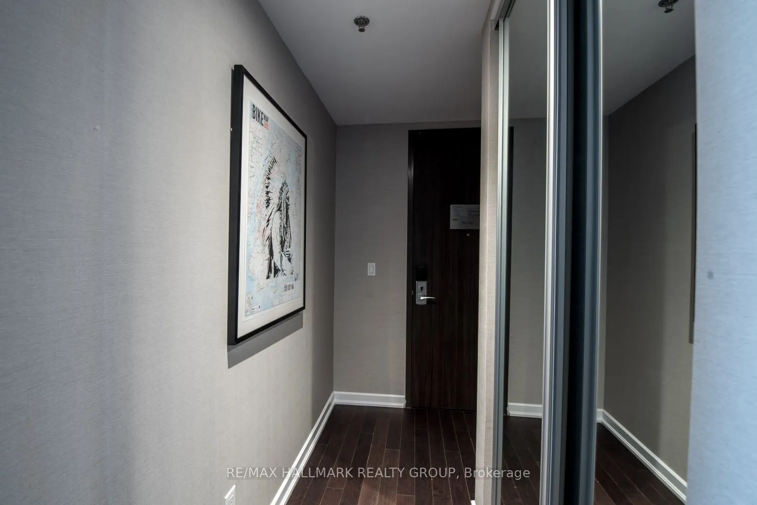 300 Lisgar Street #1111