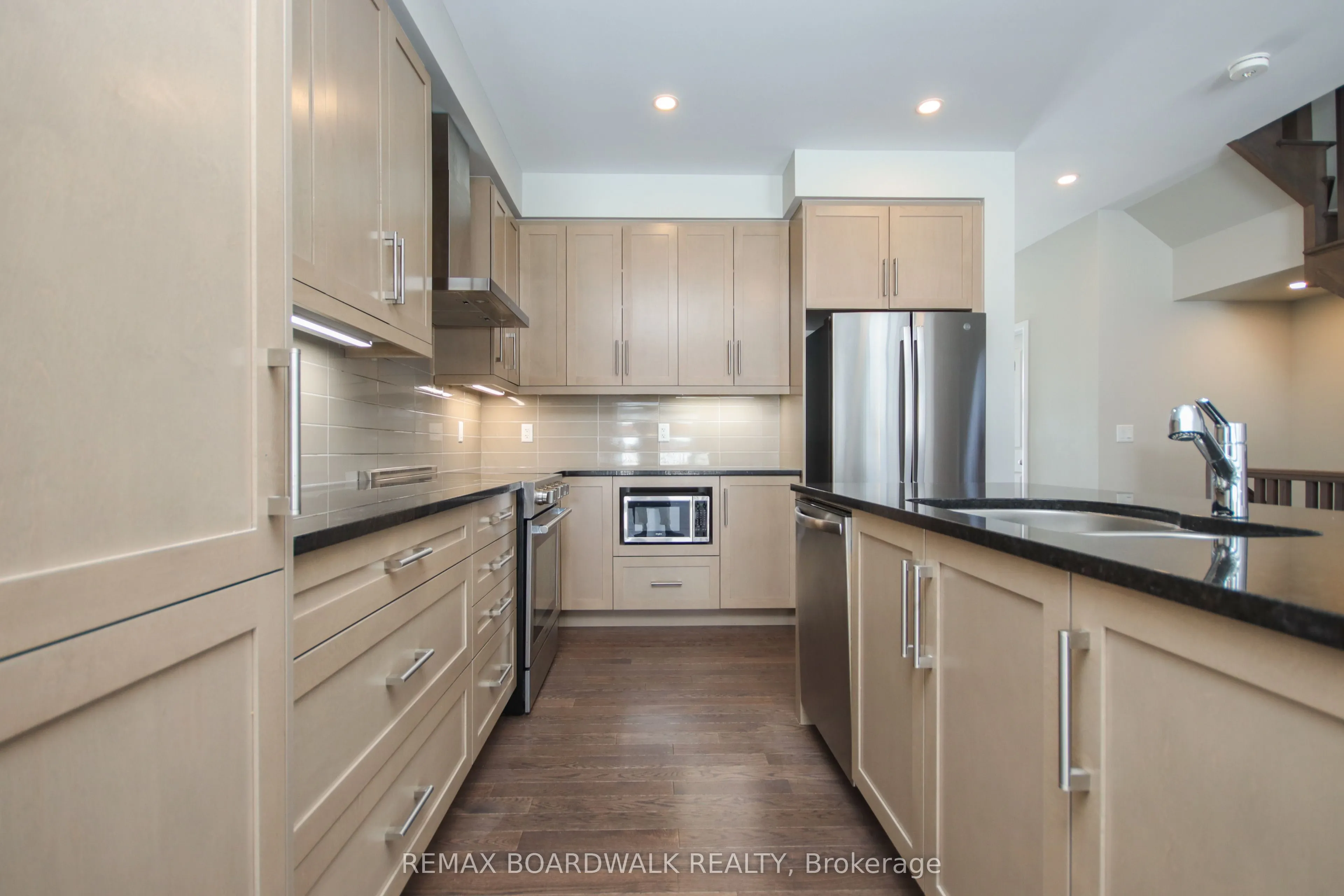 74 Michael Stoqua Street