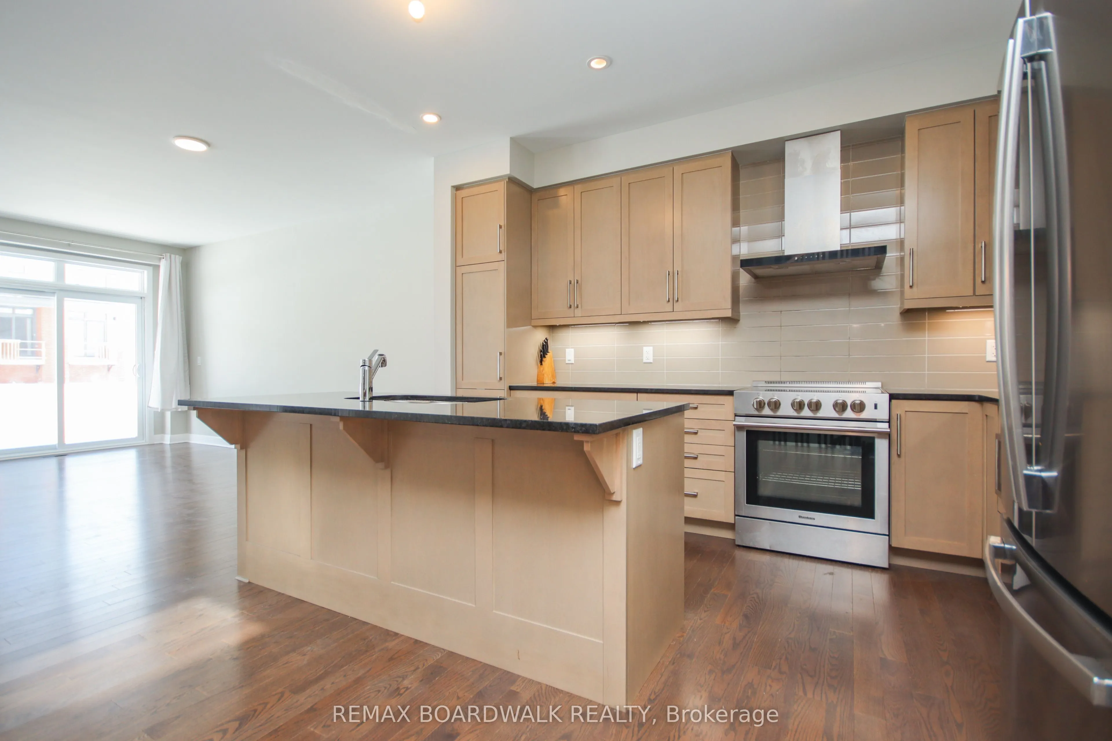 74 Michael Stoqua Street