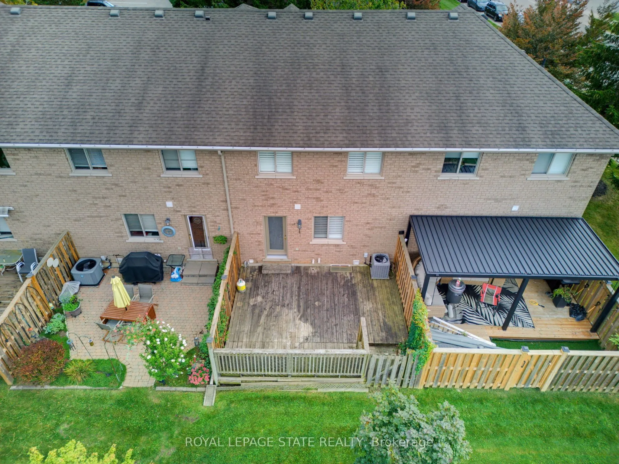 40 Braemar Avenue #2
