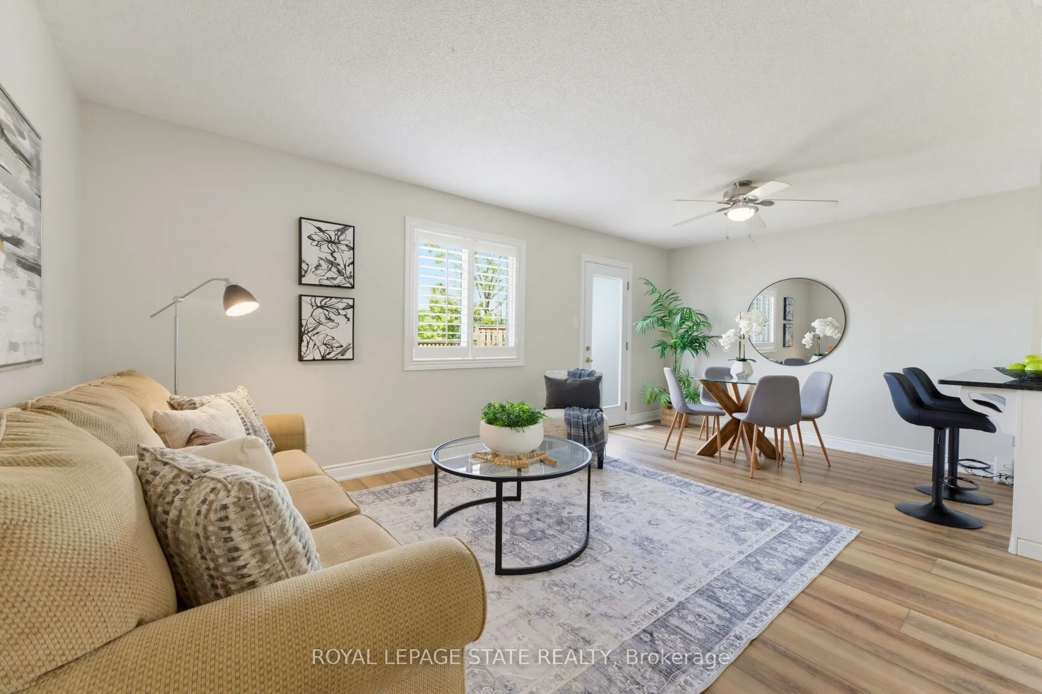 40 Braemar Avenue #2