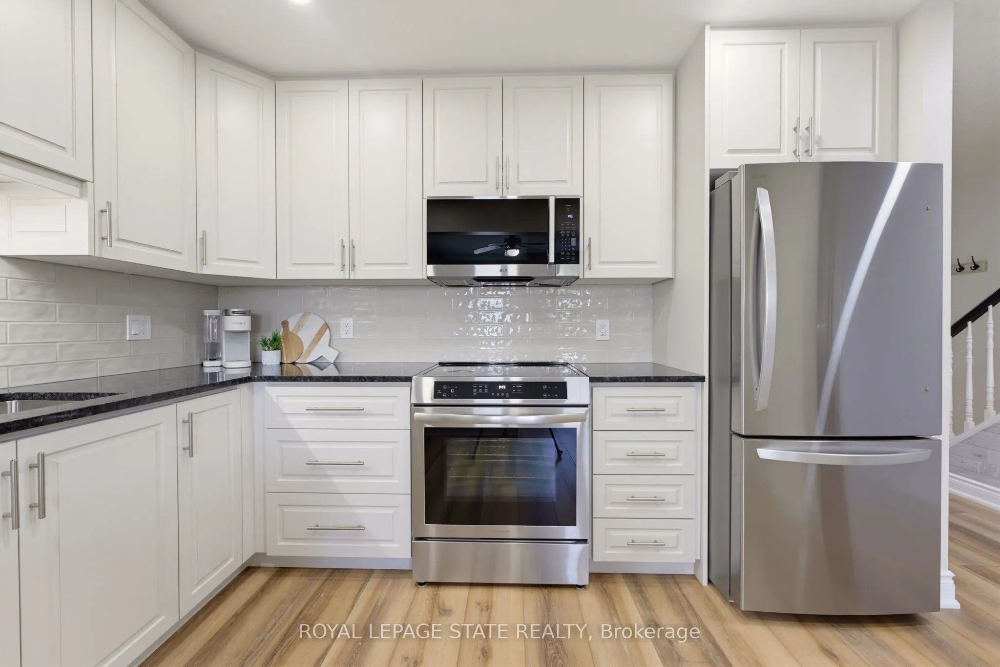 40 Braemar Avenue #2