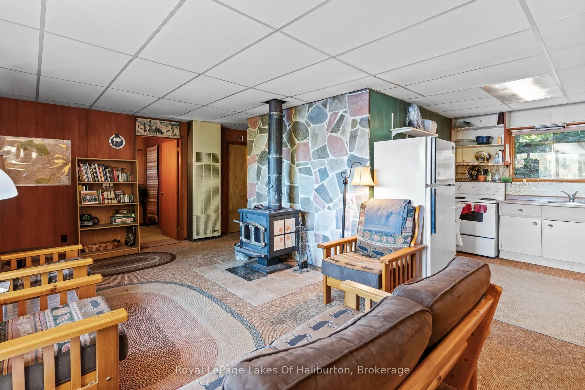 1081 Hadley Lane